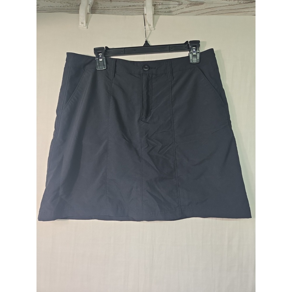 Patagonia Women's 8 Black Active Hiking Skort Logo Nylon Zipper Back Pockets